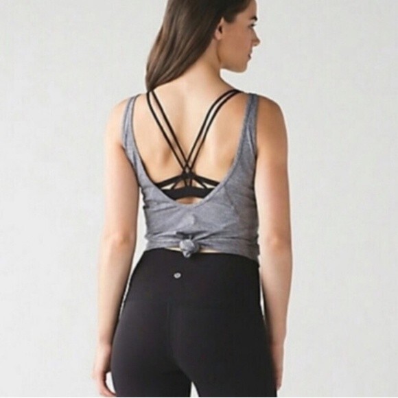 Lululemon Back at it Again tank size 2 - Picture 2 of 7